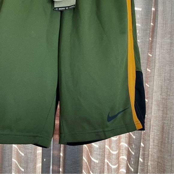 NWT Nike Men's Rough Green Dri-FIT Knit Hybrid 9" Training Shorts Size Small - Picture 9 of 13